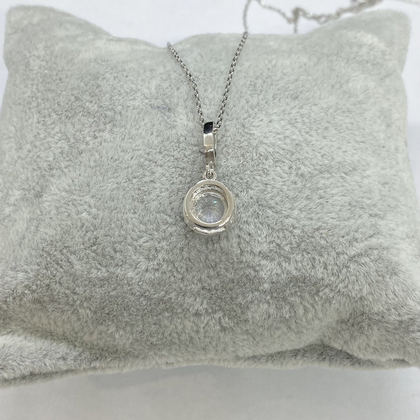 925K Sterling Silver Solitaire Round Necklace for Women , Dainty CZ Cubic Zirconia Solitaire Pendant ,Mother's Day Gift for mom