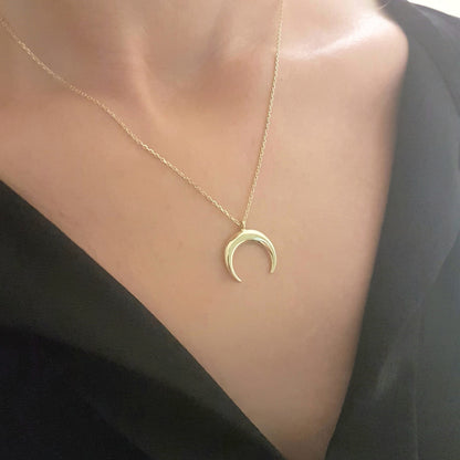14K Gold Elegant Crescent Moon Double Horn Half Phase Moon Claw Style Charm Danity Delicate Trendy Pendant Necklace Best Birthday Gift for Women