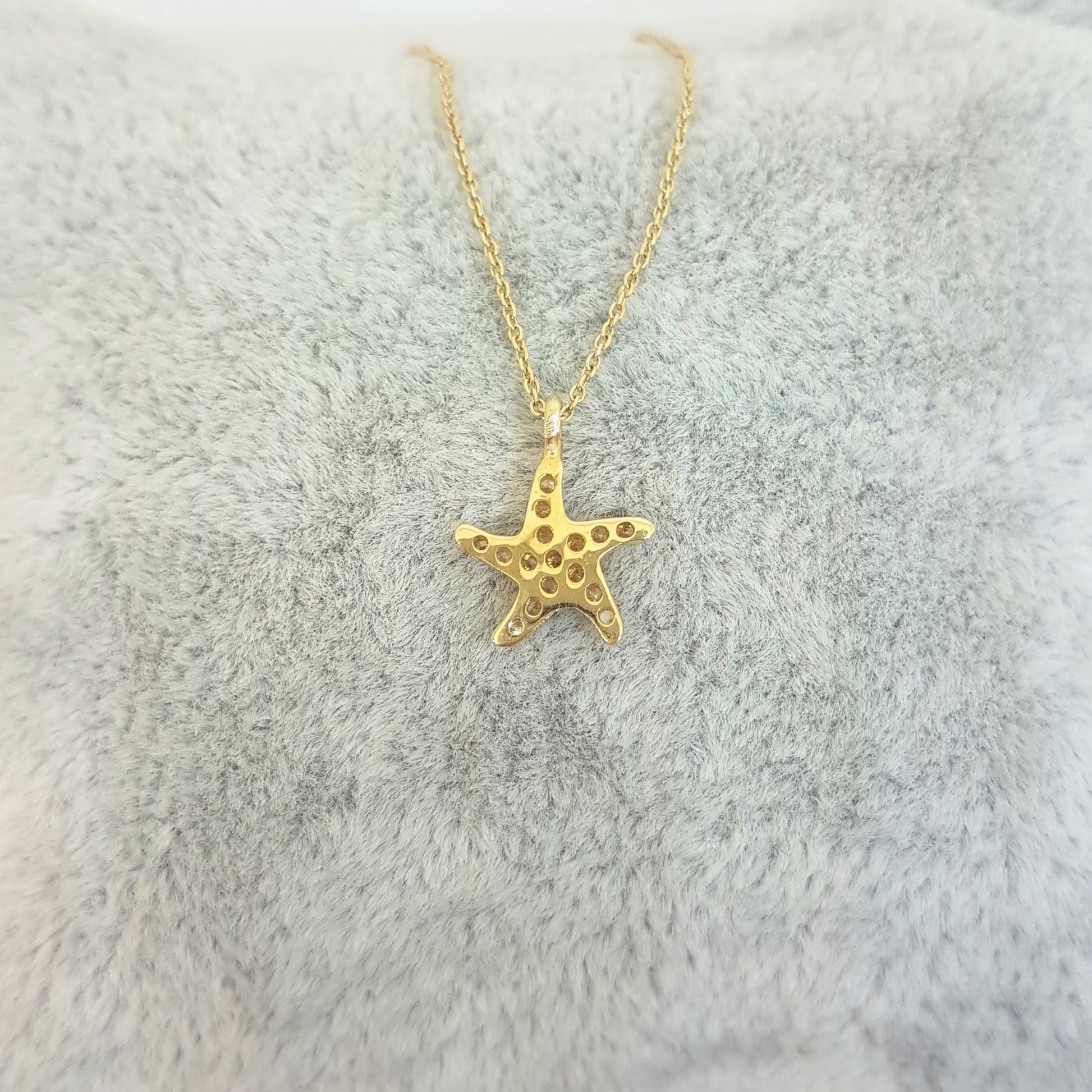 14K Real Solid Gold Starfish Pendant Necklace for Women , Gift for Her , Birthday Gift for Her , Ocean Necklace , Tiny Starfish Necklace