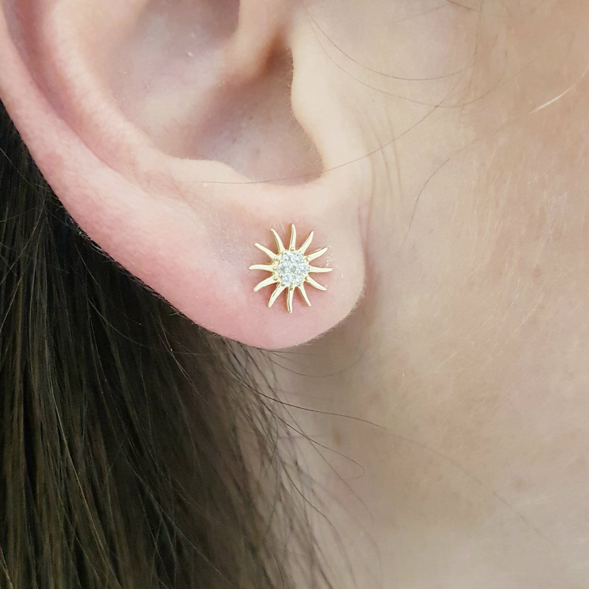 14K Gold Sun Stud Earrings Decorated with Zirconia Stones Tiny Dainty Delicate Charm Trendy The best way to say You are my sun shine for women jewelry girlfriend mom