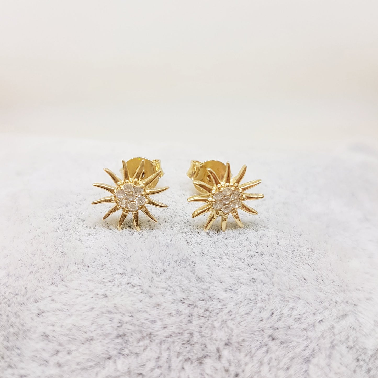 14K Gold Sun Stud Earrings Decorated with Zirconia Stones Tiny Dainty Delicate Charm Trendy The best way to say You are my sun shine for women jewelry girlfriend mom