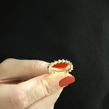 14K Gold Triangle Ring for Women, Beaded Triangle Design Jewelry, Dainty Stackable Ring Gold ,Triangle Shape Ring,