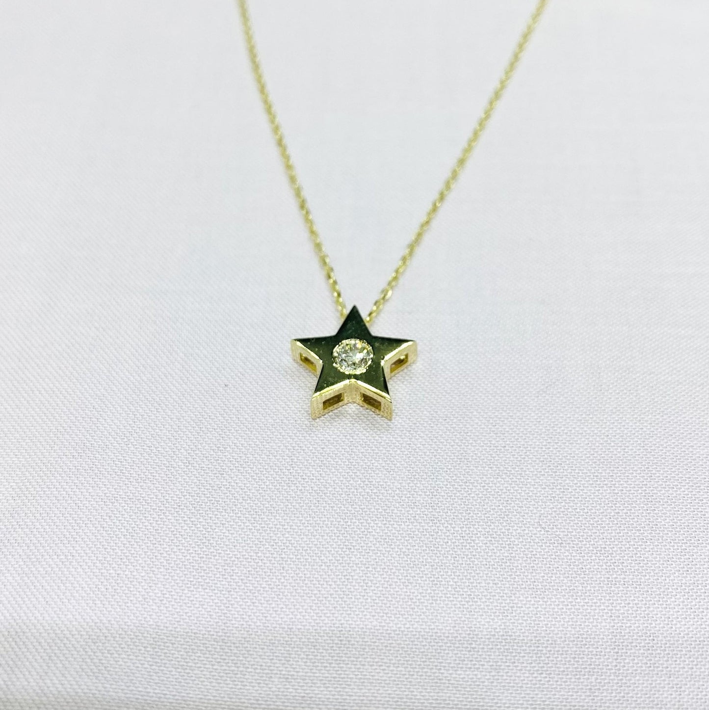 14K Real Solid Gold Diamond Star Necklace for Women , Diamond Star Pendant , Star Layered Necklace , Gift for her ,Diamond Star Jewelry