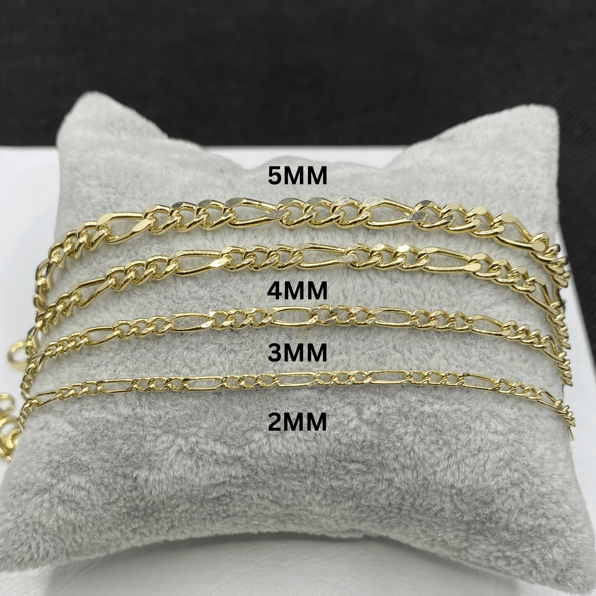 14K Real Solid Gold Figaro Bracelet, Figaro Chain Bracelet with Turquoise Birthstone , Link Bracelet Gold , Chain Bracelet Gold