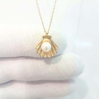 14K Real Solid Gold Sea Shell Design Decoreted with Pearl Charm Dainty Pendant Necklace for women