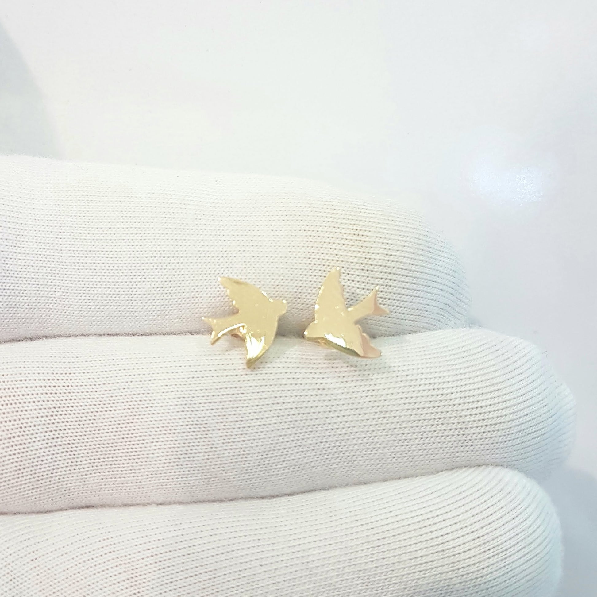 14K Real Solid Gold Swallow Stud Earrings for Women Best Birthday Gift Tiny Bird Animal Jewelry