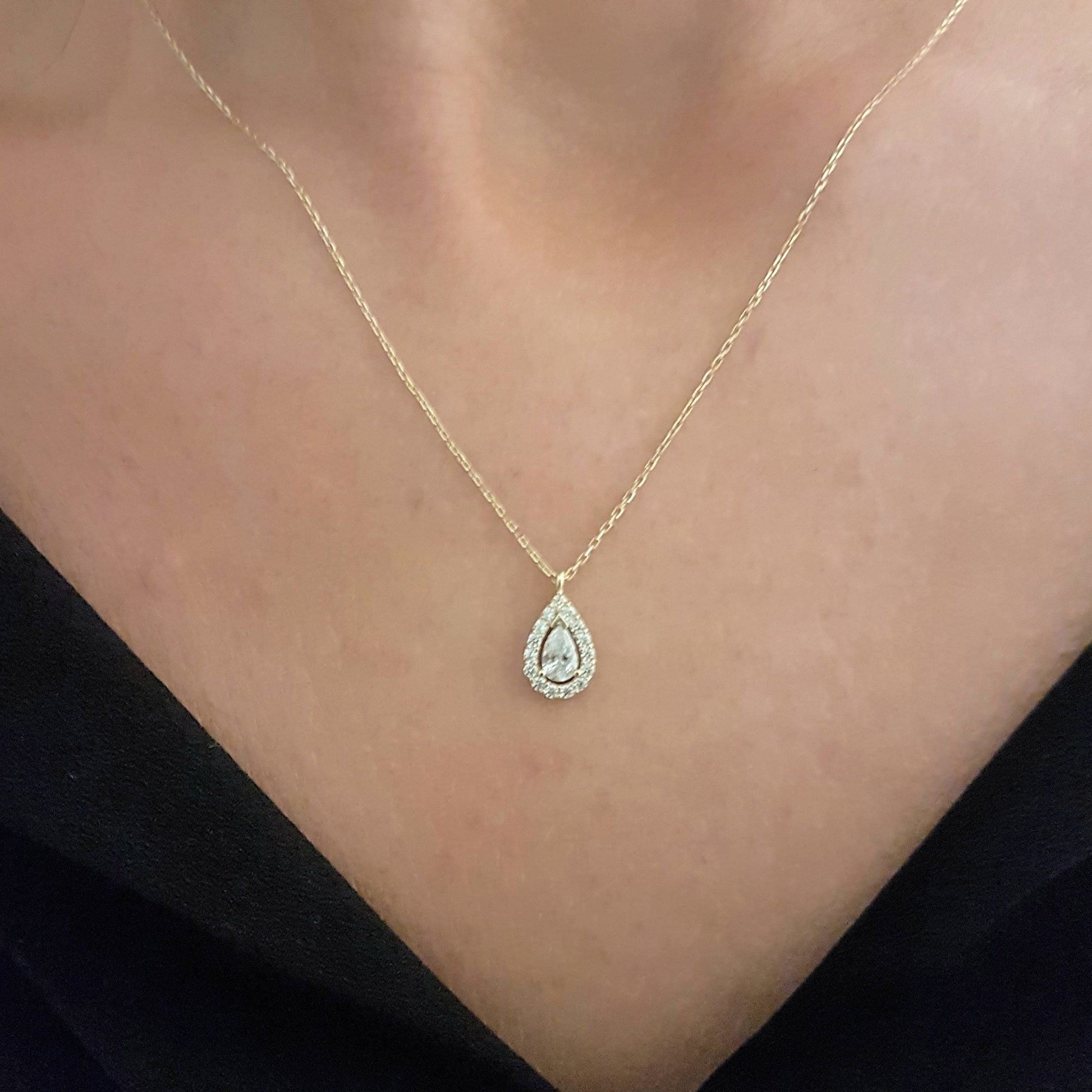 Tear Drop Design Decorated with Zirconia Stones Charm Pendant Necklace for Women 14K Real Solid Gold