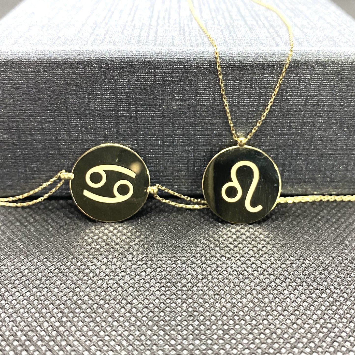 14K Real Solid Gold Zodiac Bracelet, Engraved Astrology Bracelet , Disc Horoscope Bracelet , Zodiac Sign Jewelry