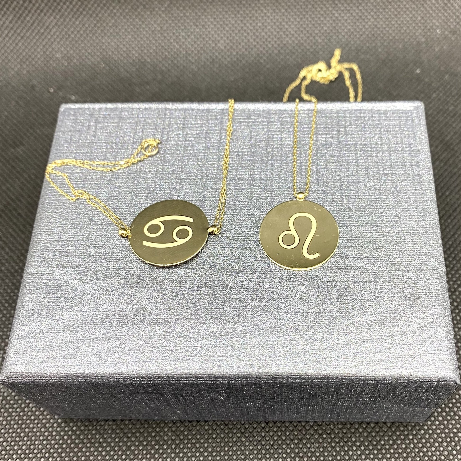 14K Real Solid Gold Zodiac Bracelet, Engraved Astrology Bracelet for women , Disc Horoscope Bracelet , Zodiac Sign Bracelet