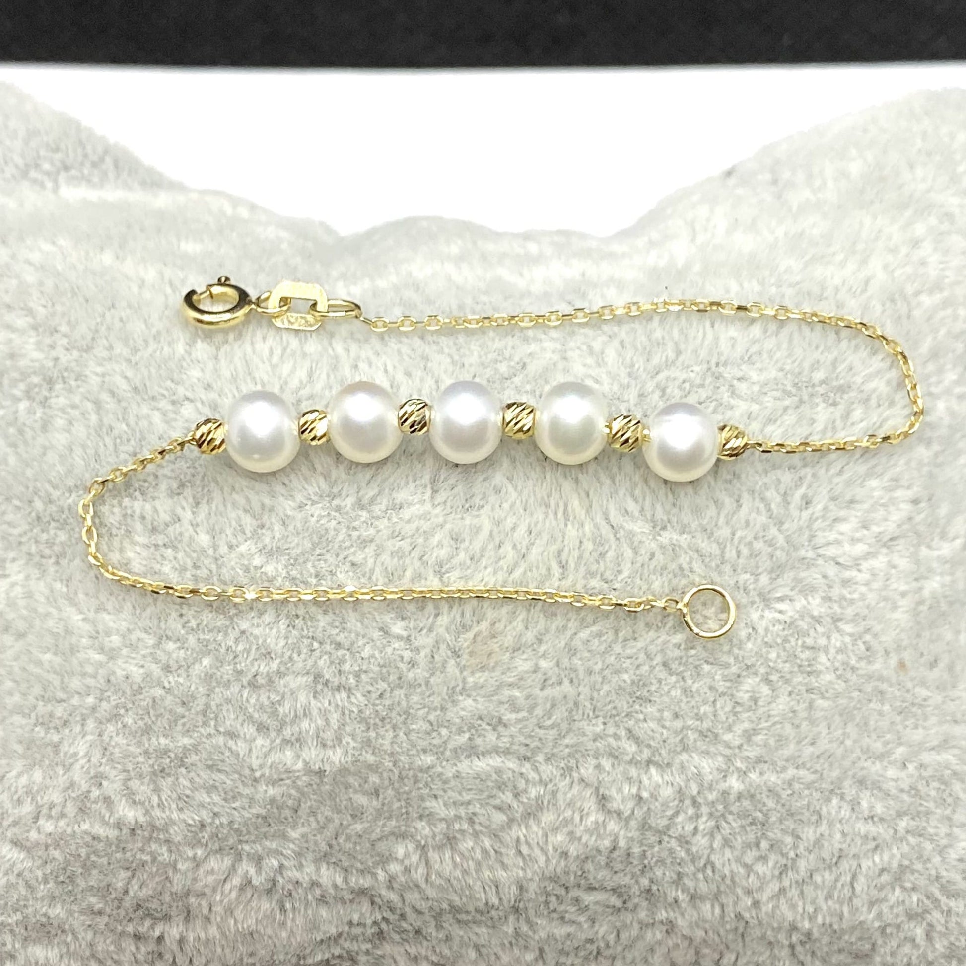 14K Solid Gold Beaded Italian Balls and Pearl Bracelet , Pearl Bracelets for Women , Dainty Freshwater Pearl Bracelet Gold , Pearl Jewelry