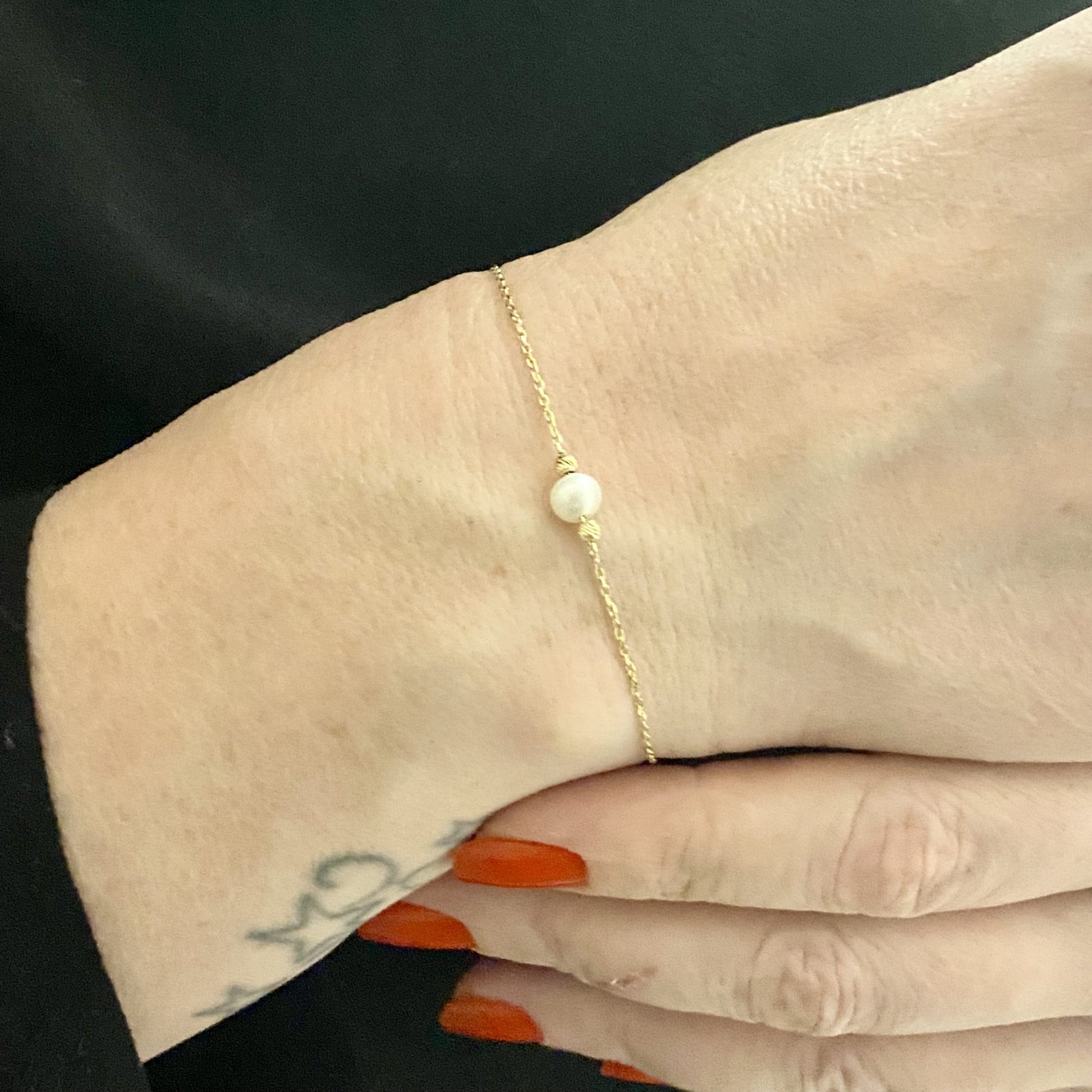 14K Solid Gold Beaded Pearl and Italian Balls Bracelet , Pearl Bracelets for Women , Dainty Freshwater Pearl Bracelet Gold ,Pearl Jewelry