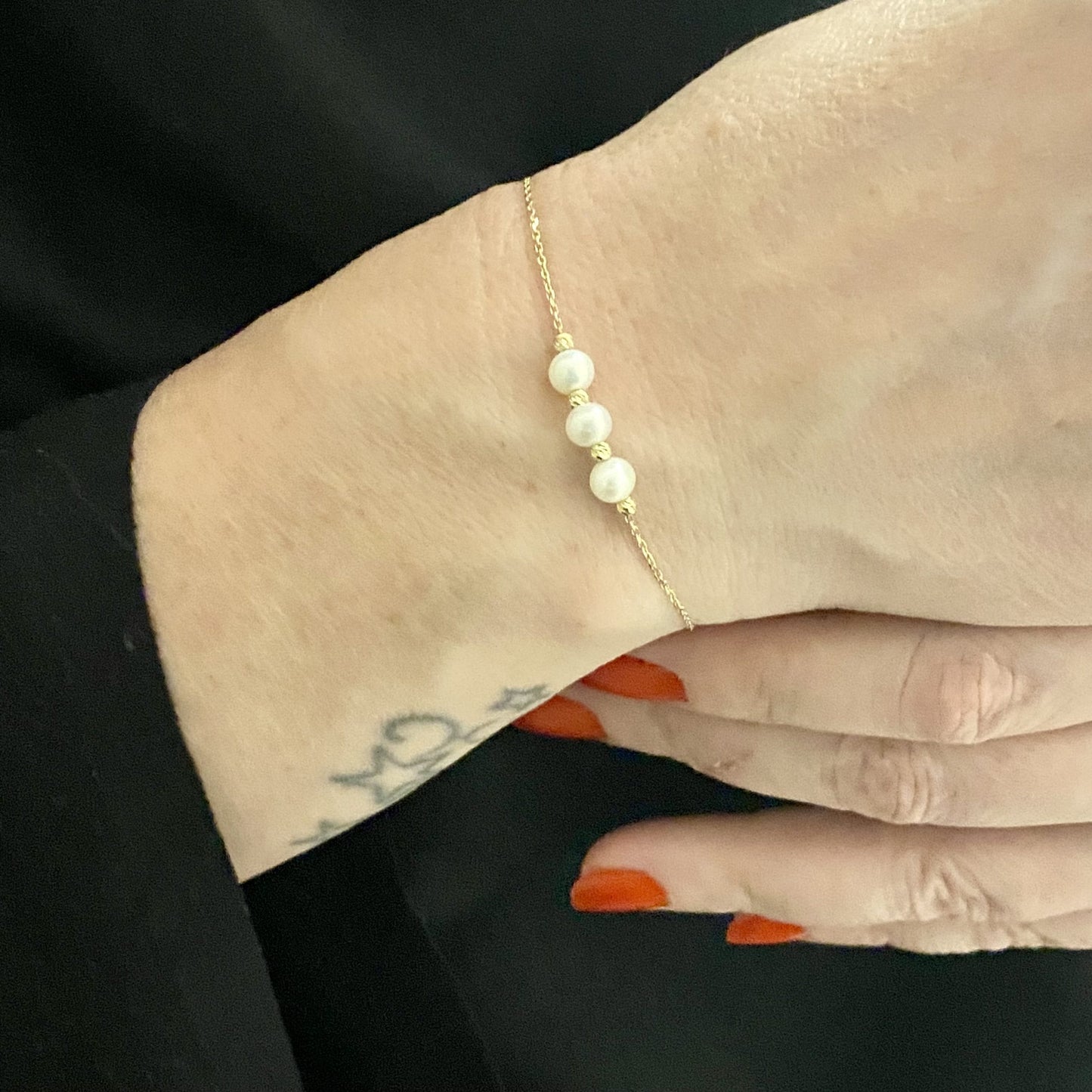 14K Solid Gold Beaded Pearl and Italian Balls Bracelet , beaded Pearl Bracelets for Women , Freshwater Pearl Bracelet Gold , Pearl Jewelry