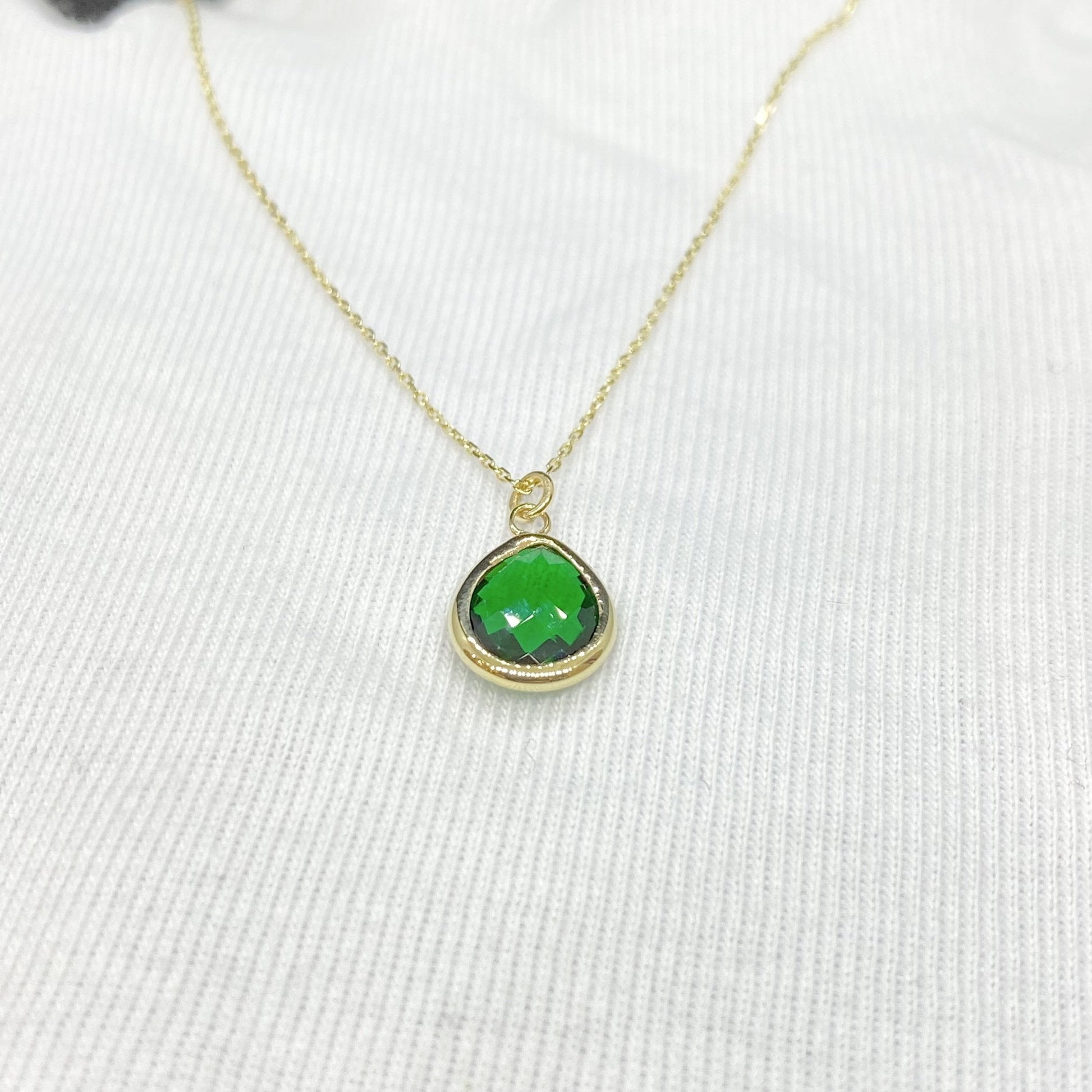 14K Solid Gold Emerald Birthstone Necklace for Women, Gift for her, May Birthstone , Mother's Day gift ,Christmas Gifts,Birthstone Jewelry