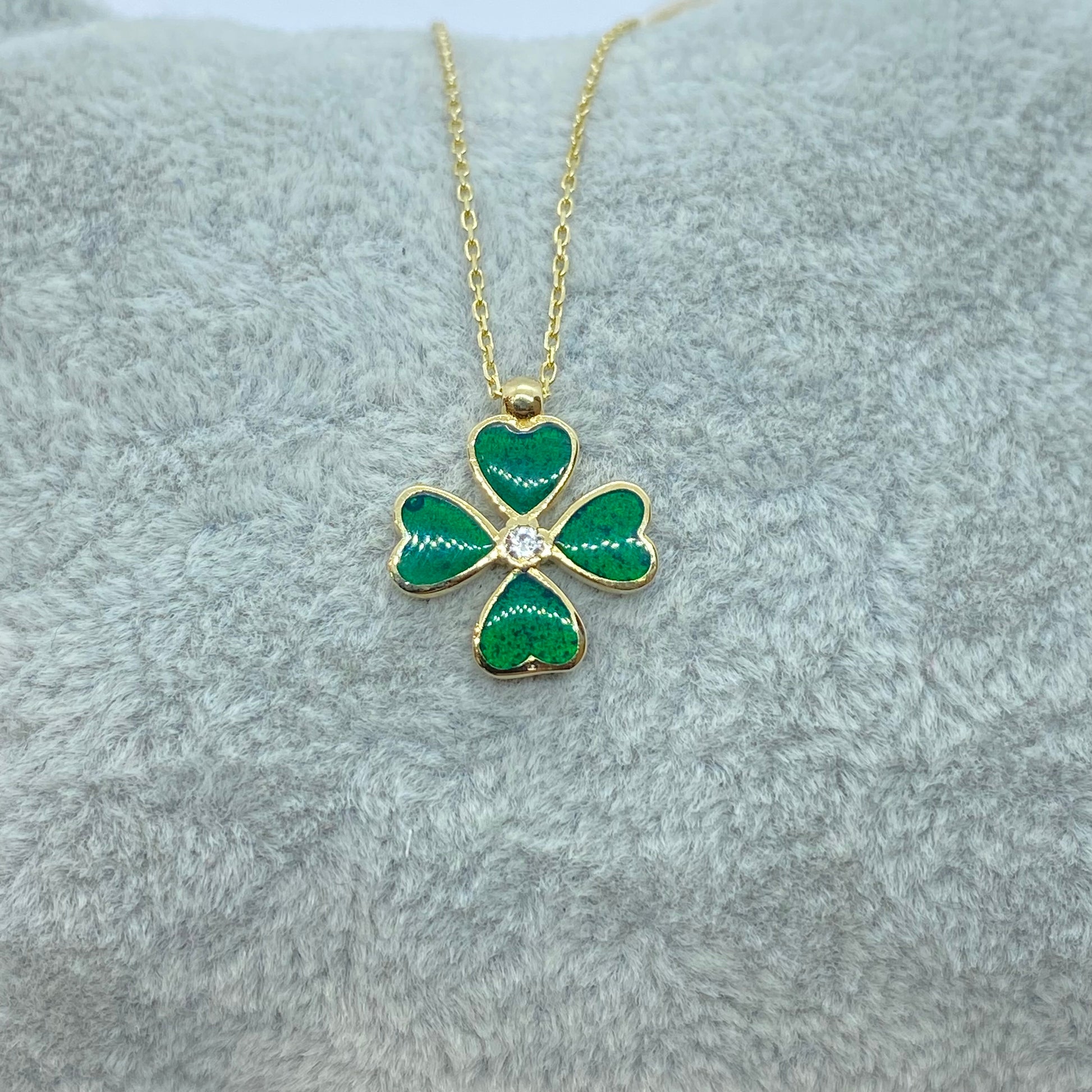 14K Solid Gold Four Leaf Clover Necklace for Women , Clover Jewellery , four leaf clover necklace