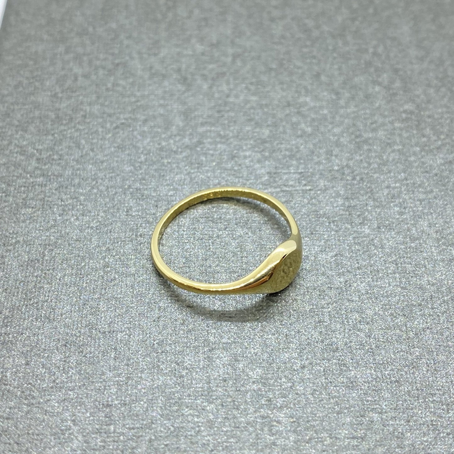 14K Solid Gold Oval Signet Ring for Women, Solid Gold Signet Ring , Oval Statement Ring, Gold Stacking Ring , 14k Solid Gold Ring, handmade jewelry