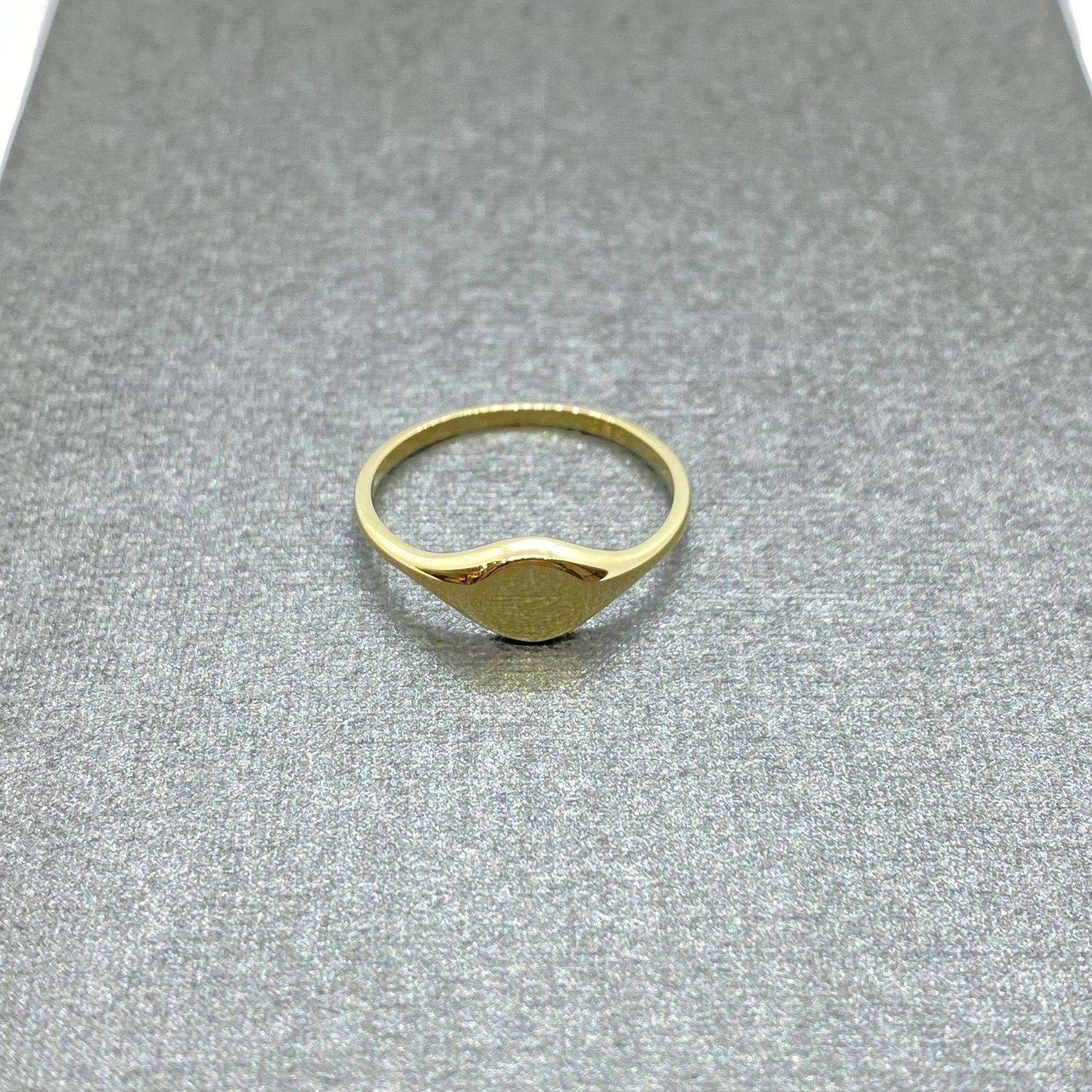 14K Solid Gold Oval Signet Ring for Women, Solid Gold Signet Ring , Oval Statement Ring, Gold Stacking Ring , 14k Solid Gold Ring, Mother's Day gift
