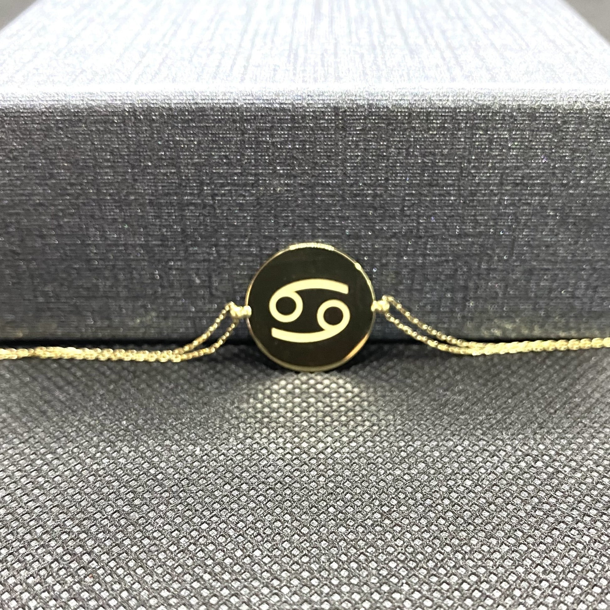 14K Solid Gold Zodiac Bracelet, gold Astrology Bracelet , Coin Horoscope Bracelet , Zodiac Sign Bracelet for women