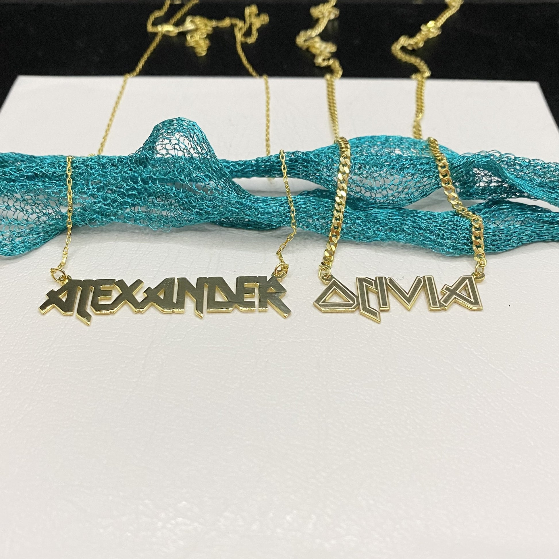 14K Solid Gold Metal Font Custom Name Necklace with Optional Laser Lines