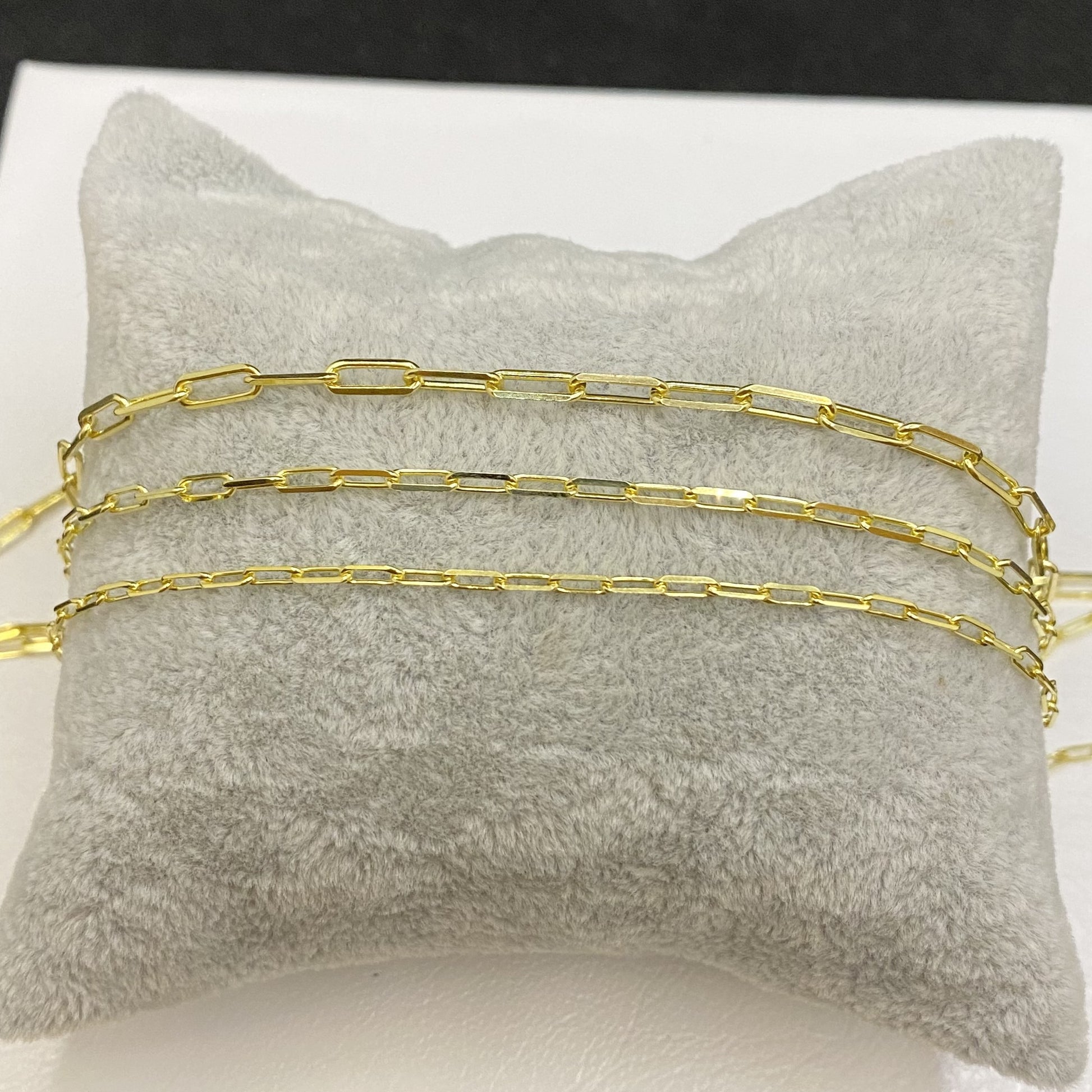 14K Gold Paperclip Chain Necklace