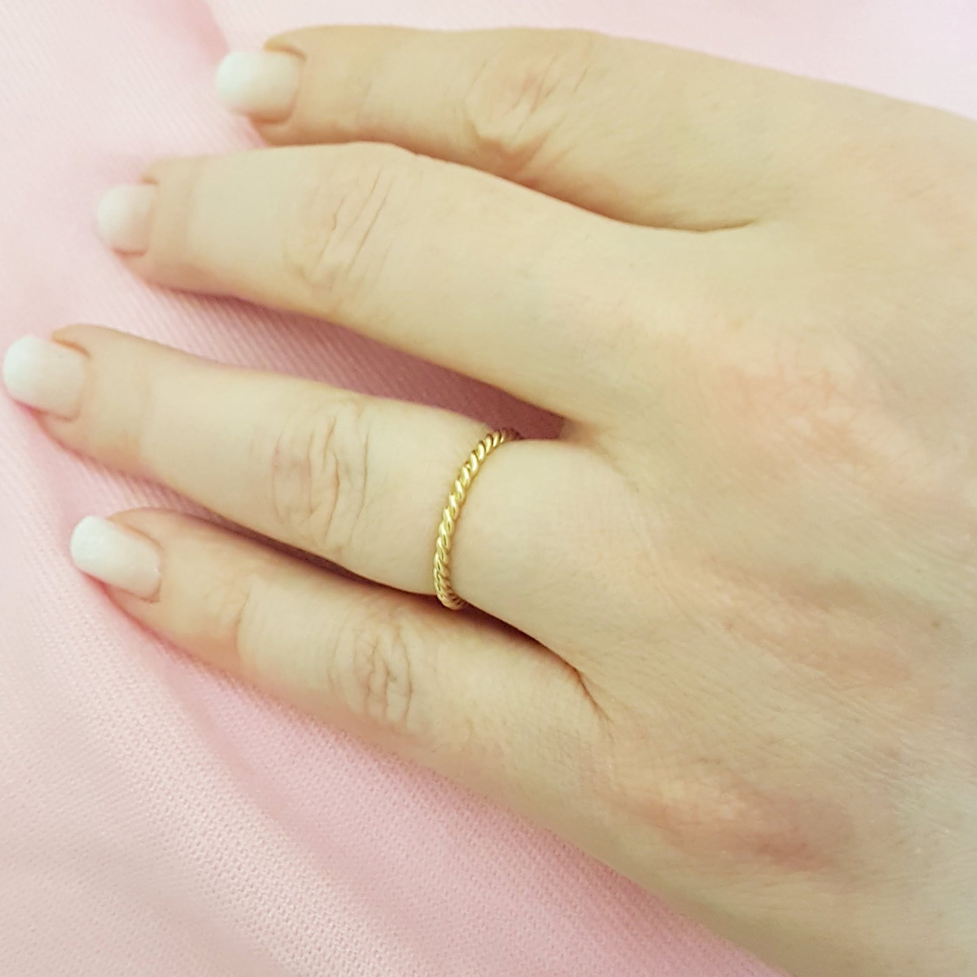 14K Real Solid Yellow Gold Thin Rope Midi Ring Simple Dainty Wire Finger Stacking Knuckle Comfort Fit For Women