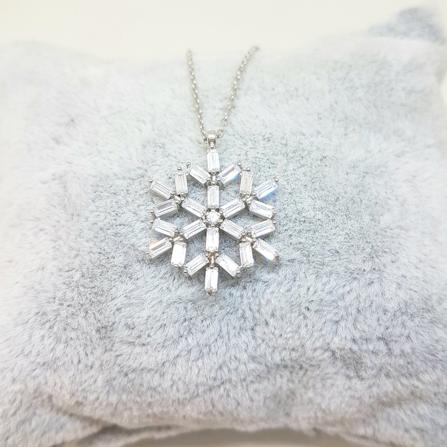925 Sterling Silver Snowflake Design with Baguette Cut dainty necklace