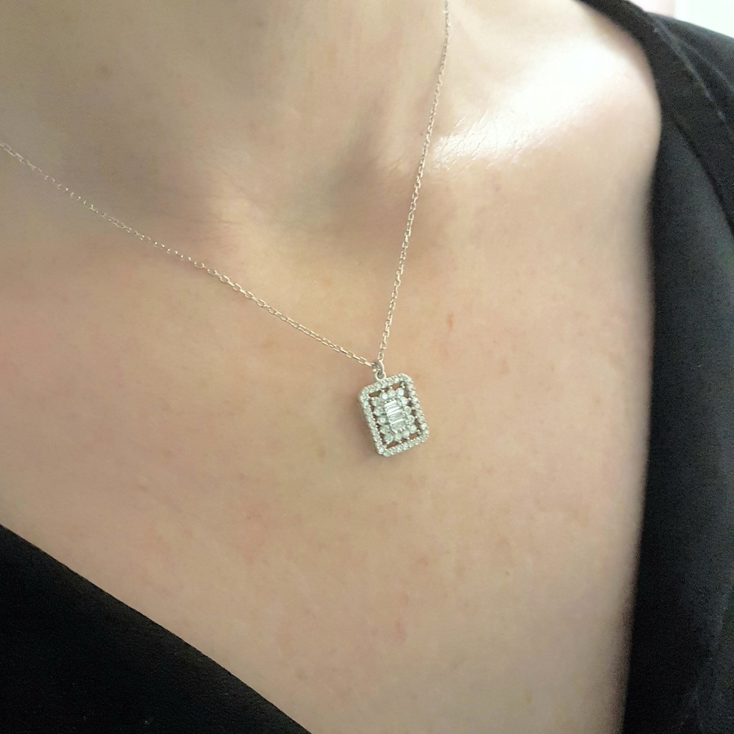 925K Sterling Silver Baguette Cluster Halo Pendant Necklace Decorated With Cubic Zirconia Stones Dainty Charm Cute