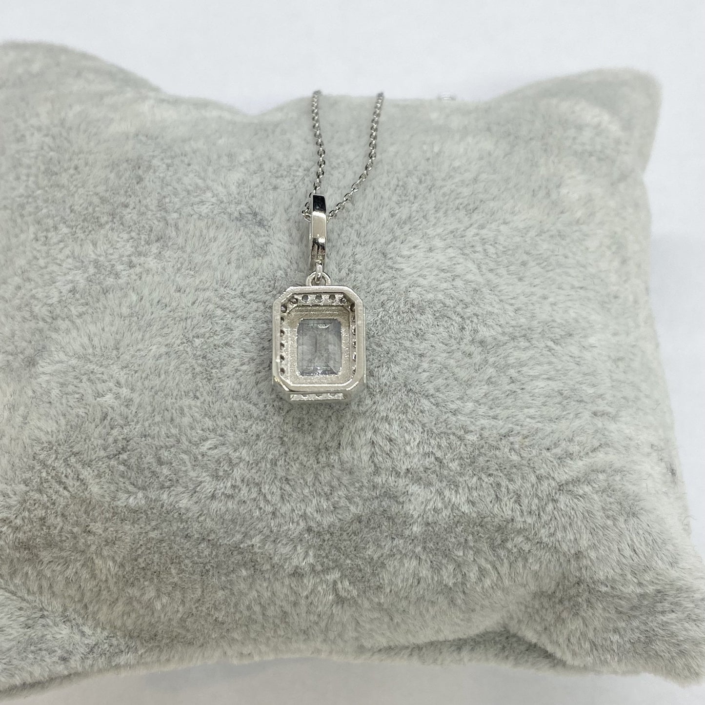 925K Sterling Silver Baguette Necklace for Women , Dainty Baguette Pendant , Solitaire Necklace Silver,Baguette Cubic Zirconia Charm