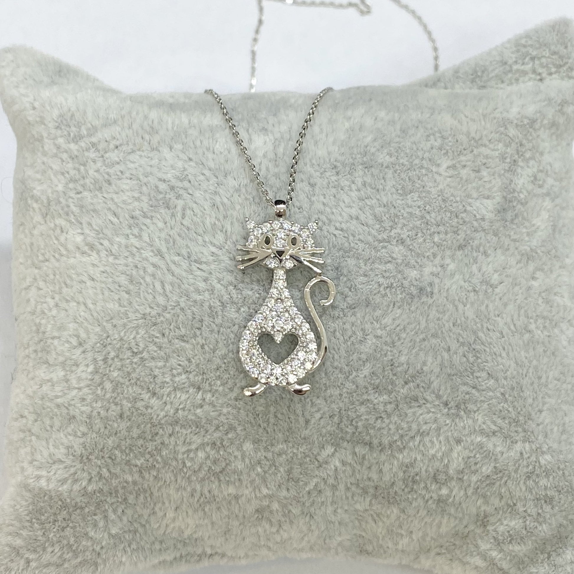 925K Sterling Silver Cat Necklace for Women, CZ Cat Pendant , Cat and Heart Neckalce Silver, Animal Jewelry , Gift for mom , Christmas Gifts