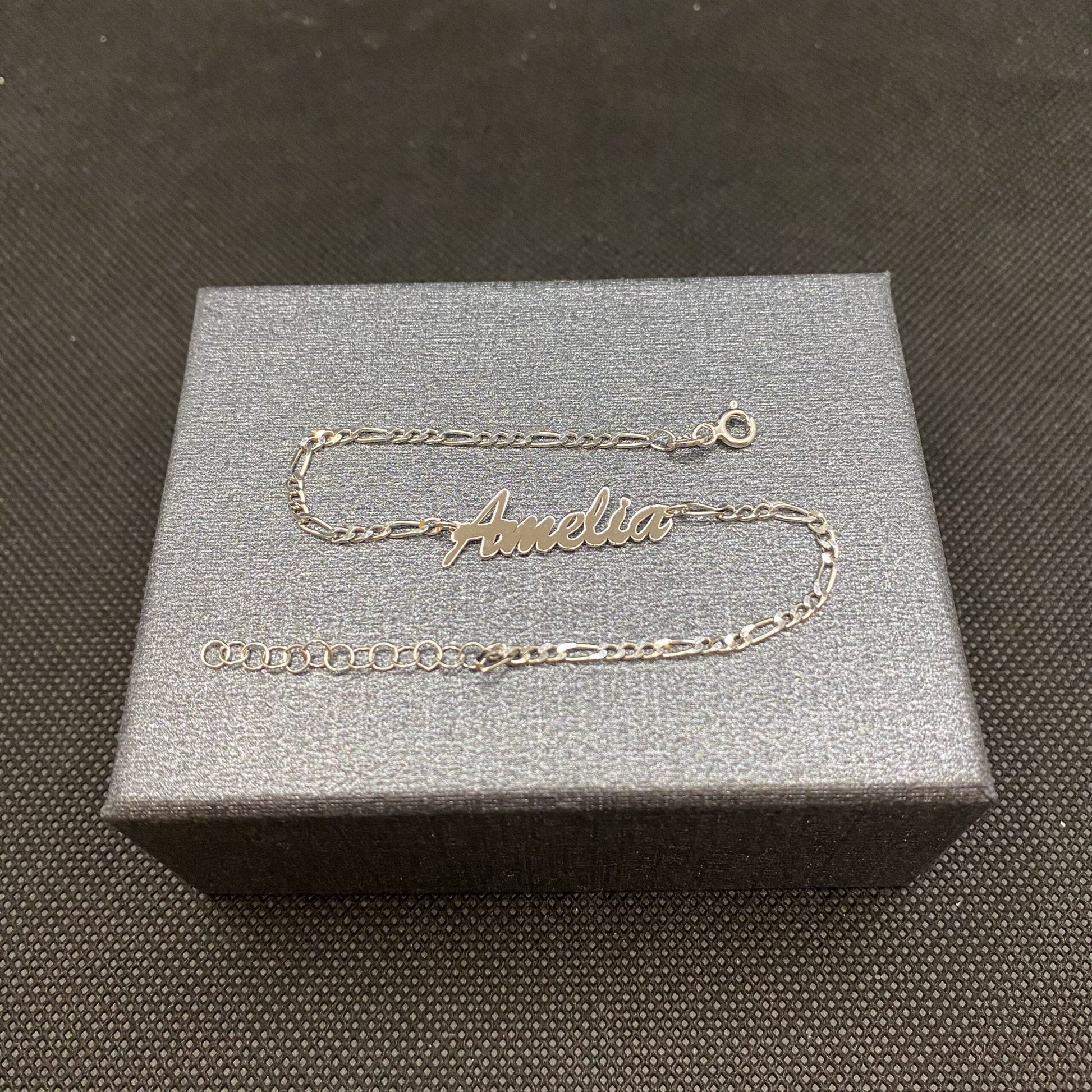 925K Sterling Silver Custom Name Bracelet with Figaro Chain, Customized Jewelry , Personalized Name Jewelry , Gift for her, Christmas Gifts