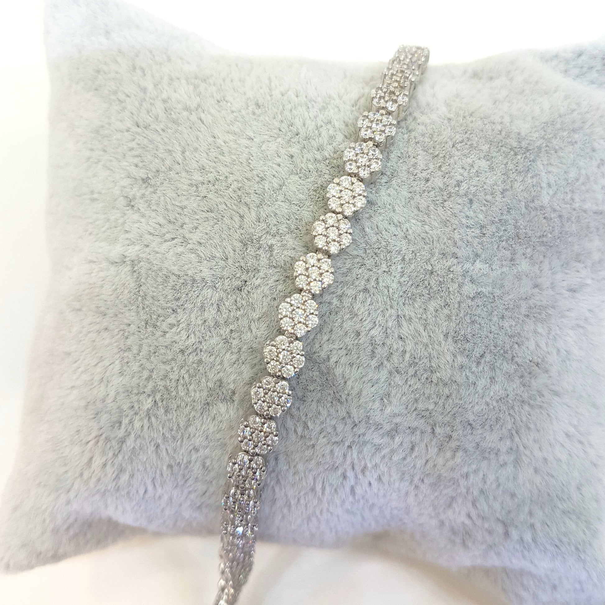 925K sterling silver cz tennis bracelet