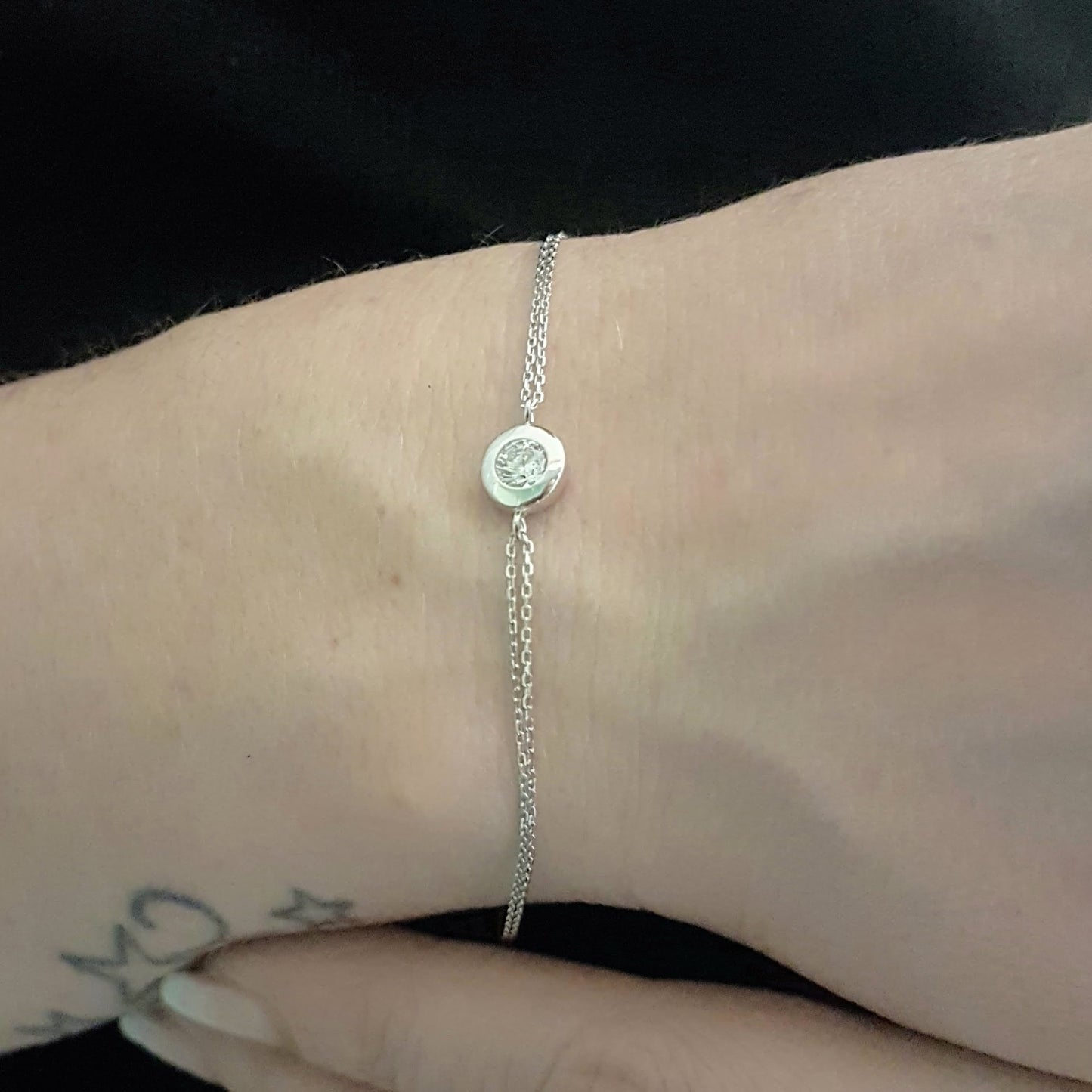 Solitaire Round Bezel Bracelet with Zirconia Stone 14K White Solid Gold Charm Dainty Jewelry for Women