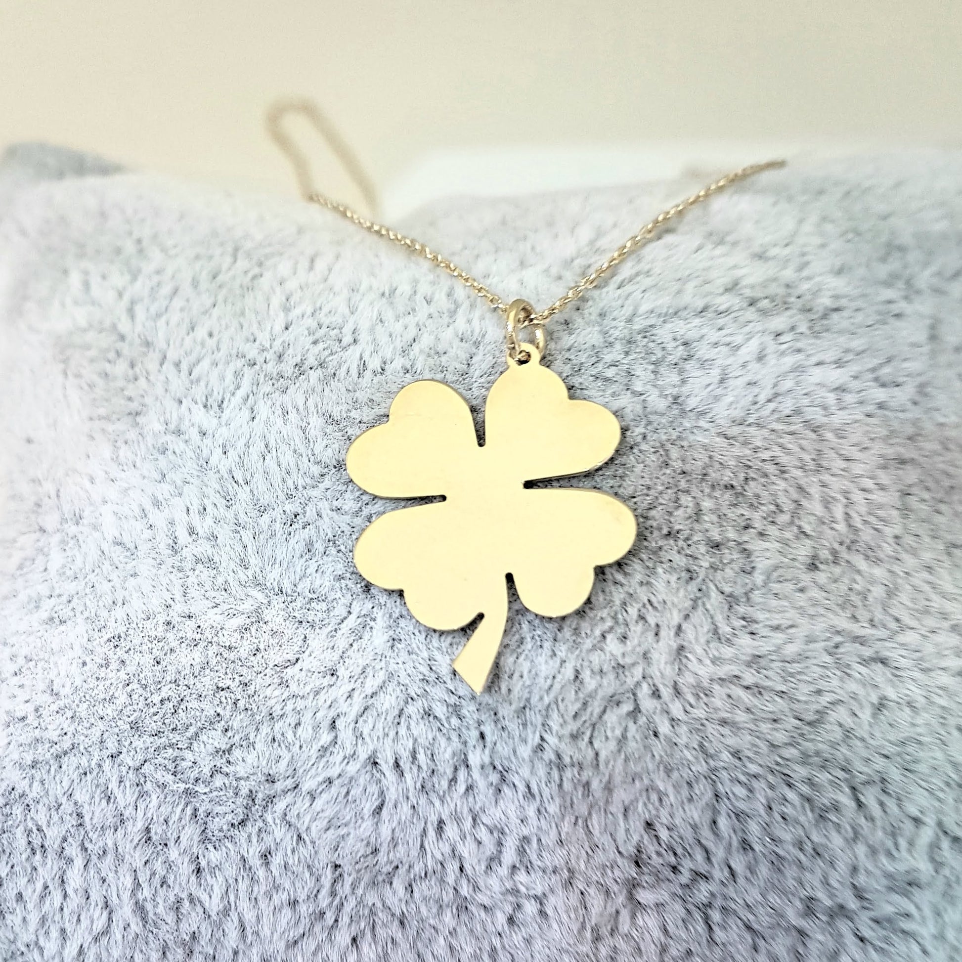 Four-Leaf-Clover-valentines-day-birthday-anniversary