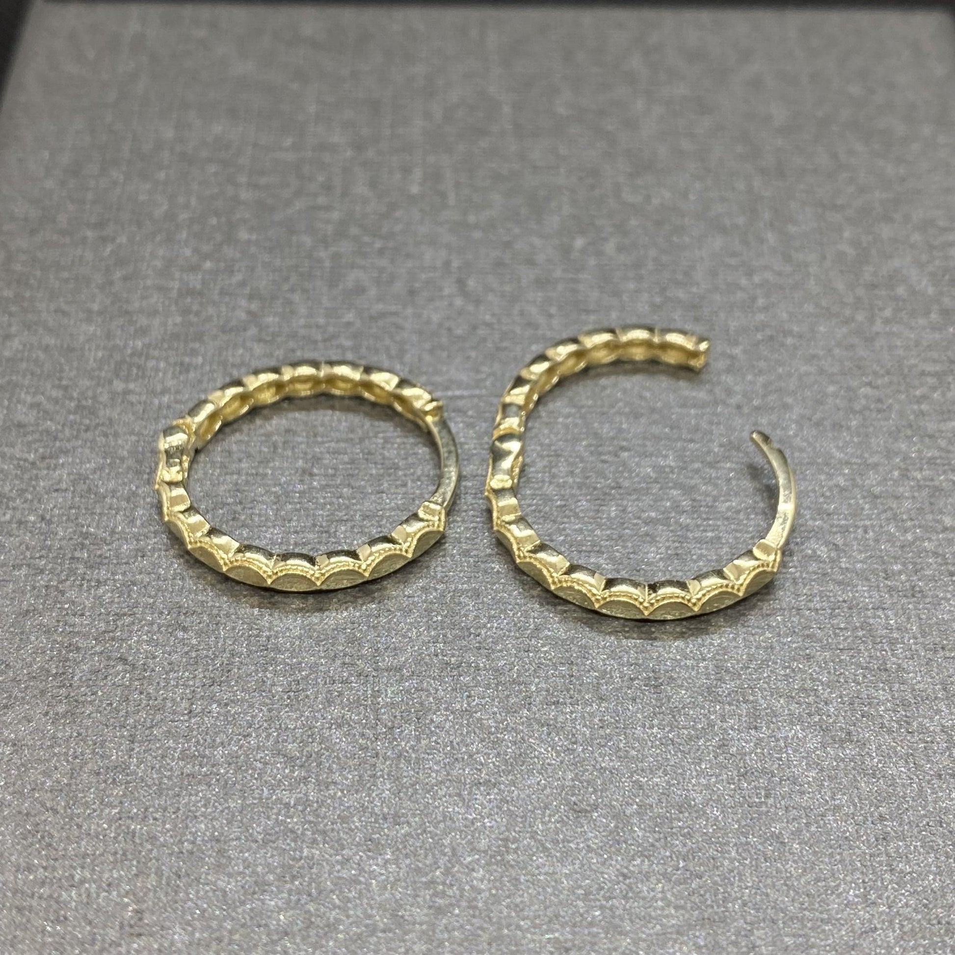 Dainty Hoop Earrings , 14K Solid Gold Minimalist Boho Hoop Earrings for Women , Gifts for Her , Textured Hoop Earrings , Christmas Day Gift