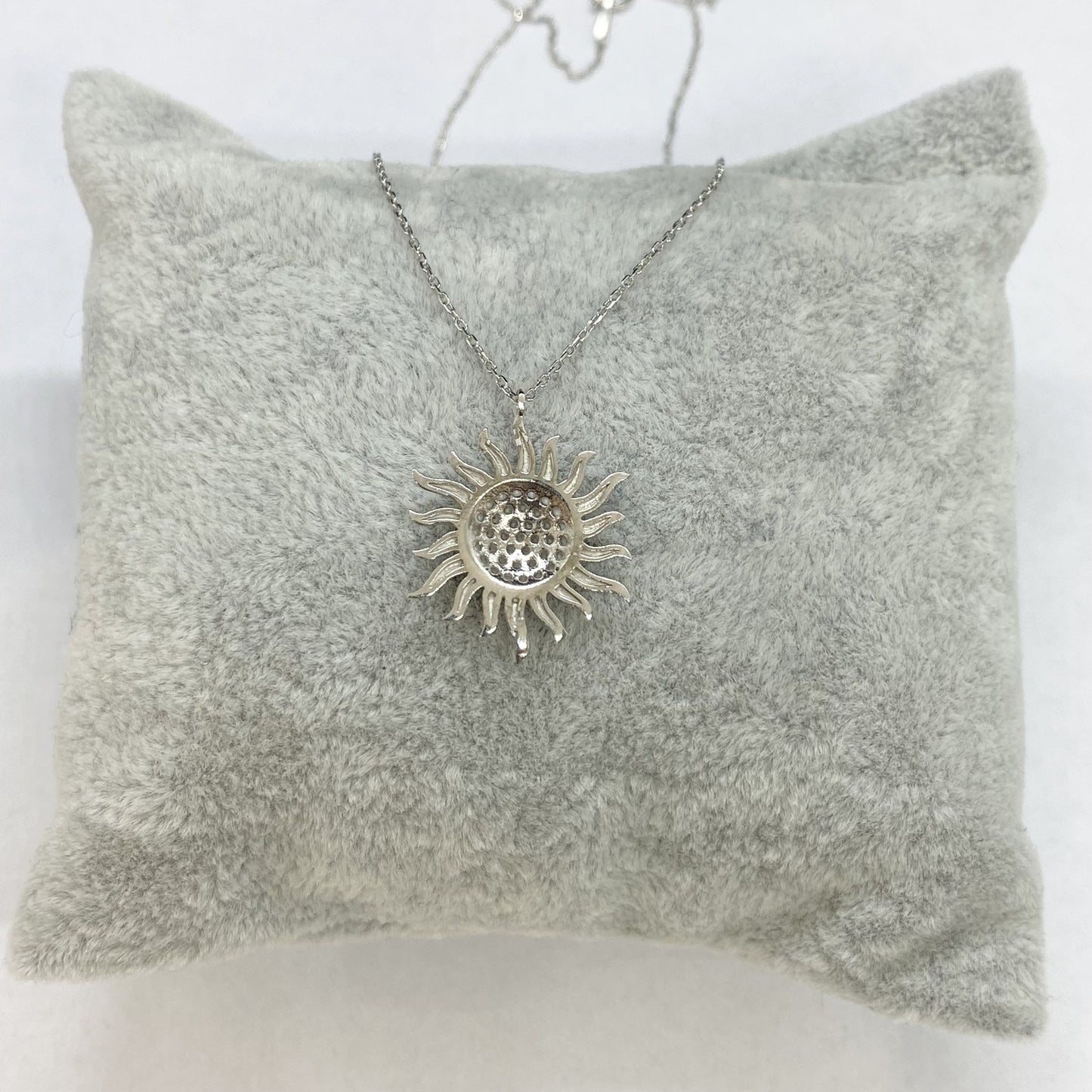 Dainty Sun Necklace , 925K Sterling Silver Sun Pendant Necklace for Women ,Sunburst Necklace , CZ Celestial Pendant , Glowing Sun Sunshine