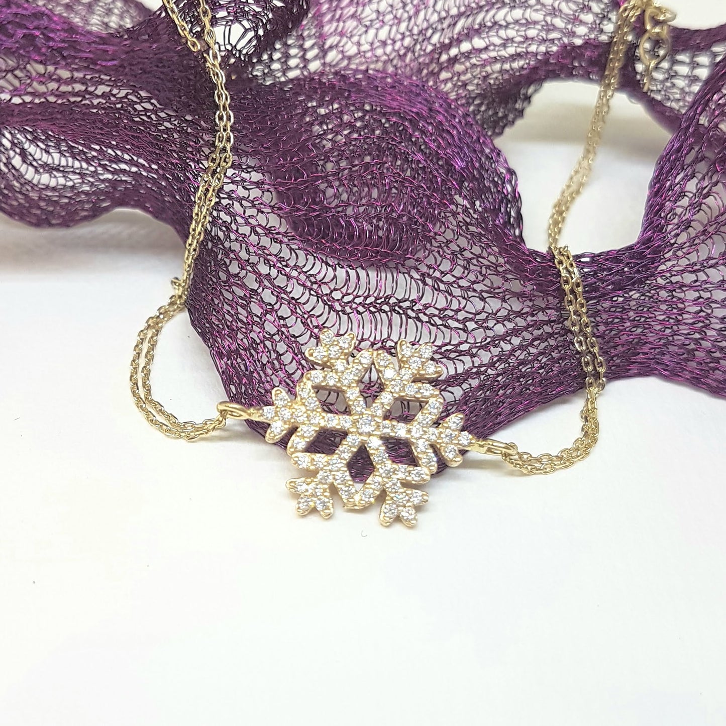 14K Real Solid Gold Snowflake Design with White Zirconia Stones Cute Elegant Dainty Charm Delicate Trendy Bracelet Best Birthday Gift for Women Jewelry