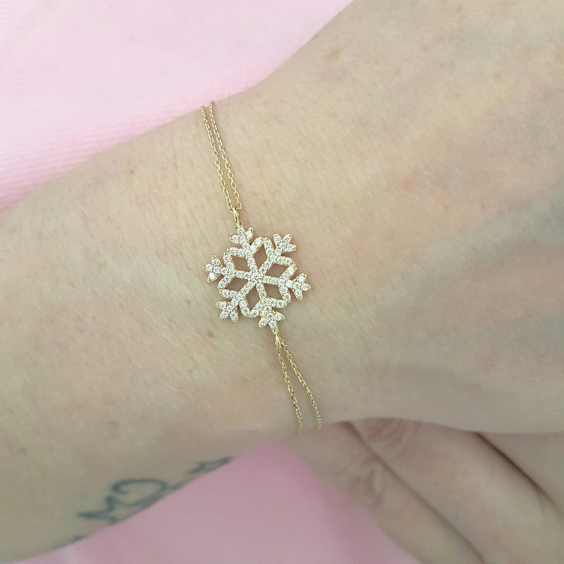 14K Real Solid Gold Snowflake Design with White Zirconia Stones Cute Elegant Dainty Charm Delicate Trendy Bracelet Best Birthday Gift for Women Jewelry