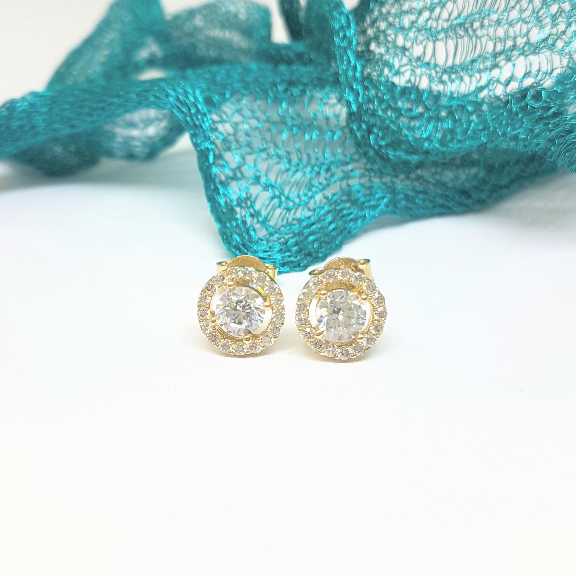 Solitaire Round with Halo Stud Earrings for Women 14K Real Solid Gold Cubic Zirconia Stones