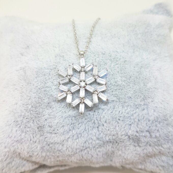 925 Sterling Silver Snowflake Design with Baguette Cut dainty necklace