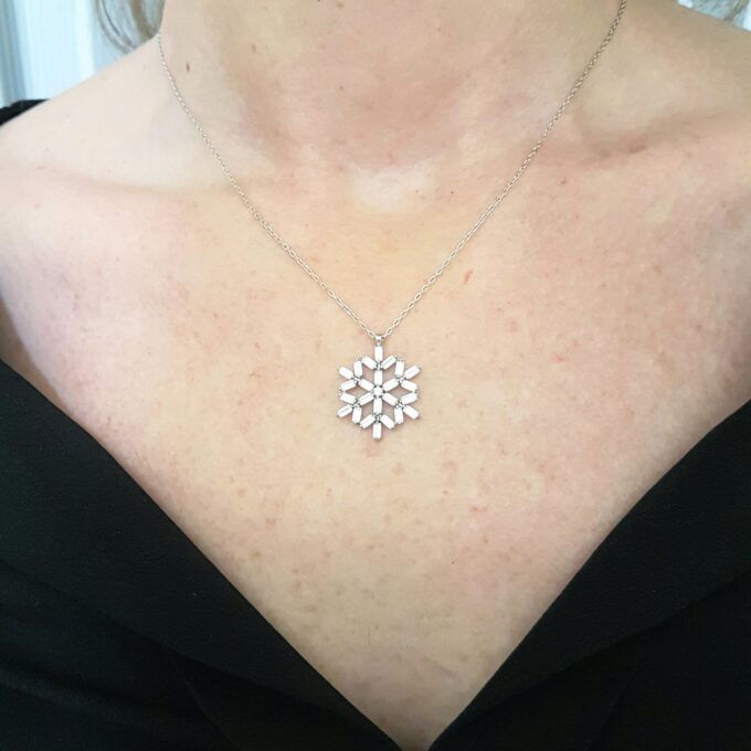 925K sterling Silver snowflake necklace baguette cut stones dainty charm delicate trendy pendant best birthday gift jewelry girlfriend mom florida