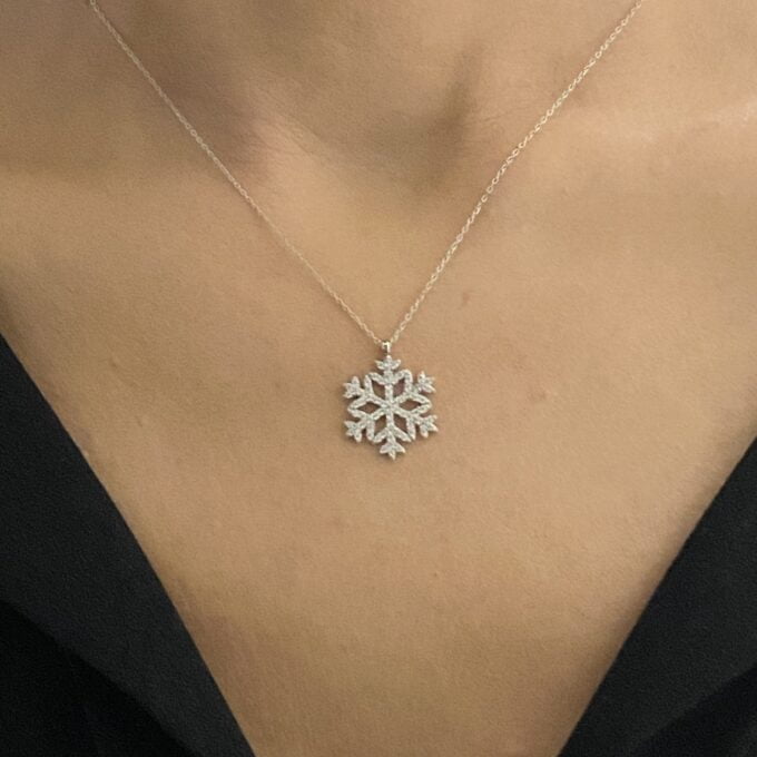 925K Sterling Silver Snowflake Pendant Necklace for Women , CZ Pave Silver Necklace , Winter Snowflake Jewelry, Dainty Necklace for Gold